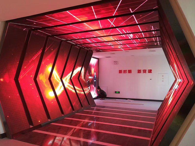 想給店鋪裝個(gè)LED顯示屏，該怎么選分辨率？是不是分辨率越高畫(huà)質(zhì)就一定越好？