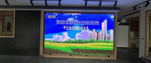 觸控延遲0.01秒 vs 0.1秒：差10倍的價(jià)格背后，會(huì)議平板觸控技術(shù)的水有多深？”